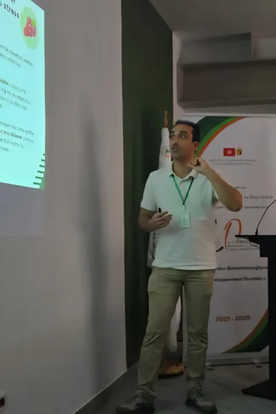 « Enjeux de conservation et de valorisation des vignes sauvages tunisiennes pour une viticulture résiliente face aux changements climatiques » Enjeux de conservation et de valorisation des vignes sauvages tunisiennes pour une viticulture résiliente face aux changements climatiques