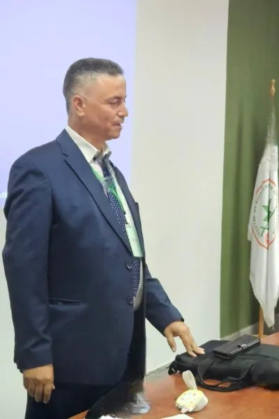 « Enjeux de conservation et de valorisation des vignes sauvages tunisiennes pour une viticulture résiliente face aux changements climatiques » Enjeux de conservation et de valorisation des vignes sauvages tunisiennes pour une viticulture résiliente face aux changements climatiques